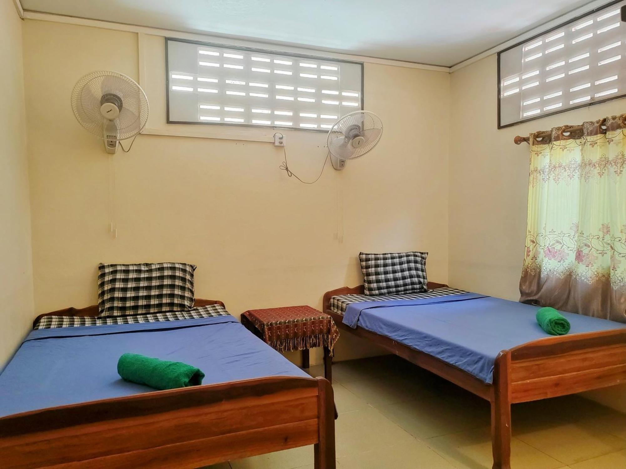 Soben Cafe Guesthouse & Restaurant Siem Reap Oda fotoğraf
